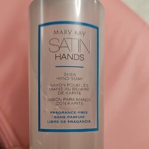 Mary Kay Satin Hands Shea Hand Soap - Cream and Blue